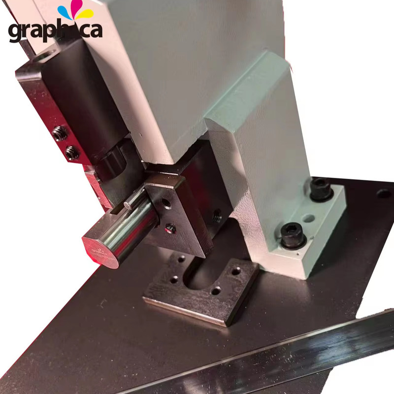 Manual Metal Die Cutting Lipping Notching máquina ferramenta para 3pt espessura máxima regra