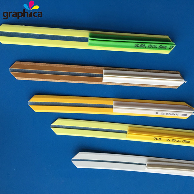 GRB0.6x1.7mmC Matriz de revestimento de PVC com N.o H.S. 39169090 1,3 kg/caixa Fabricada